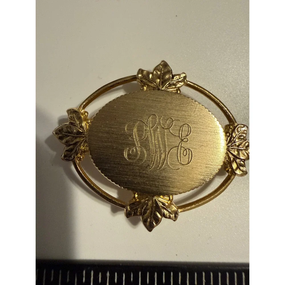 Vintage Gold Tone Monogram Engraved Oval Brooch Maple Leaf Accent Pin